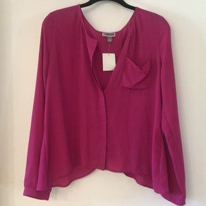 Chelsea28 Fuchsia blouse  Size small. Never worn